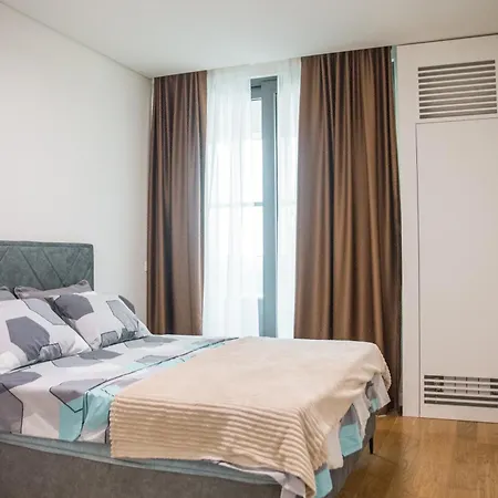 Residences Waterfront Premium
