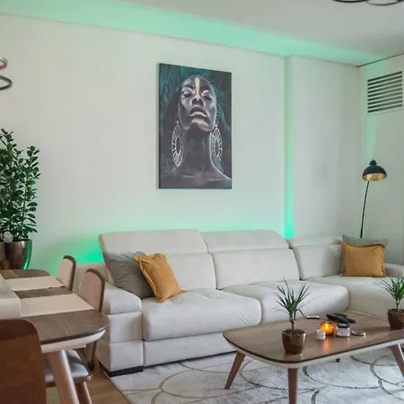 Residences Waterfront Premium Apartment